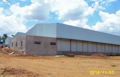 Barracão para alugar em londrina, conjunto habitacional jamile dequech, com 8000 m²