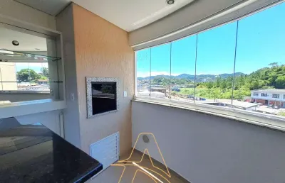 Apartamento com 02 dormitórios no bairro itoupava norte