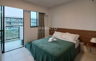 Descubra este charmoso apartamento, a poucos passos do mar, que oferece conforto e praticidade em seus 28,55 m² bem distribuídos.