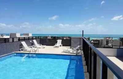 Apto 8 andar | 48 m² | varanda | 1q/1banho | a poucos mts da praia