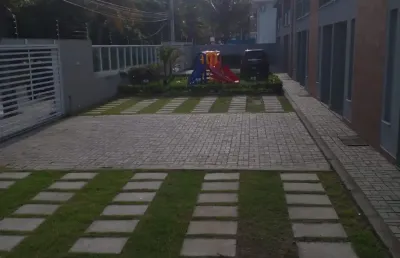 Casa em condomínio fechado com 2 quartos para alugar na Avenida Norte E Sul, 0, Village I, Porto Seguro
