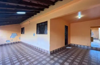 Descubra uma excelente oportunidade de morar em ceilândia sul, na qnm 25 conjunto e. esta casa de 250m² oferece espaço, conforto e praticidade, com um toque acolhedor ideal para quem busca uma vida tr