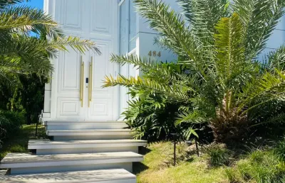 Casa em condomínio fechado com 8 quartos à venda na Avenida Litorânea, 484, Cararu, Eusébio