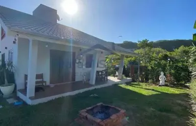 Casa com 3 dormitórios à venda, 84 m² por r$ 1.290.000,00 - morro dos conventos - araranguá/sc