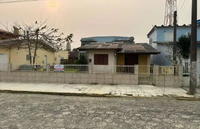 Casa com 3 dormitórios à venda, 129 m² por r$ 600.000,00 - centro - balneário arroio do silva/sc