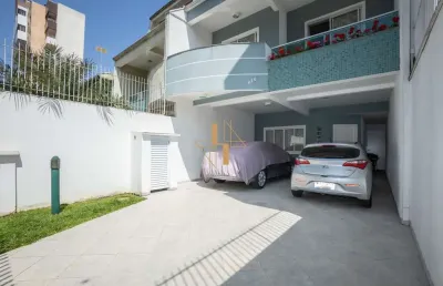 Casa com 4 quartos à venda no Água Verde, Curitiba 