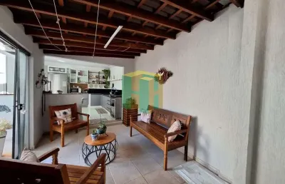 Casa com 3 quartos à venda no Jardim América, Bauru 