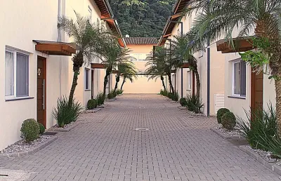 Casa em condomínio em juquehy com piscina privativa