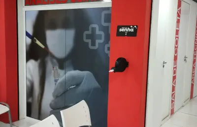 Laboratório de análises clínicas montado, funcionando, todo mobiliário