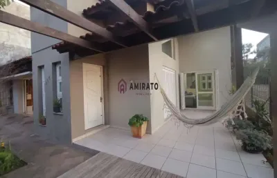 Casa à venda em farroupilha - bela vista - 204m² - churrasqueira e closet