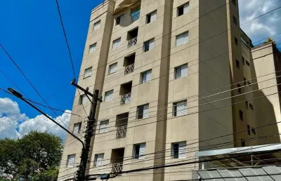 Cobertura centro com 3 dormitórios, sala com sacada, cozinha planejada, 2 garans