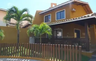 No condomínio sol do flamengo, maravilhosa casa em fim de rua sem saída
