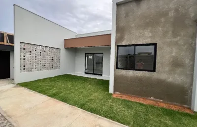 Casa térrea, 2 qts c suíte em condomínio fechado no parque das árvores - parnamirim