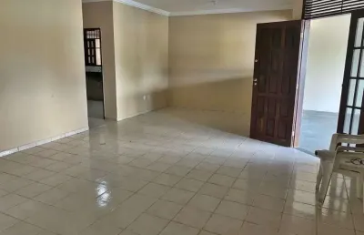 Linda casa no pitimbu – conforto e lazer em um só lugar!