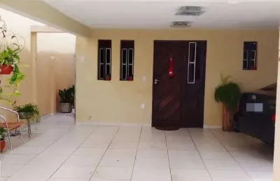 Casa com 3 quartos à venda na Rua Porto Itapoana, 105, Pitimbu, Natal