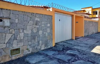 Casa com 3 quartos à venda na Rua Abílio Deodato do Nascimento, 2765, Nossa Senhora de Nazaré, Natal