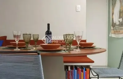 Apartamento com 2 quartos à venda na Rua Castro Alves, 38, Independência, Porto Alegre