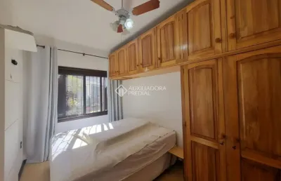 Casa 2 andares individualizadas de 5 dor ,2 suítes garagem para 3 carros