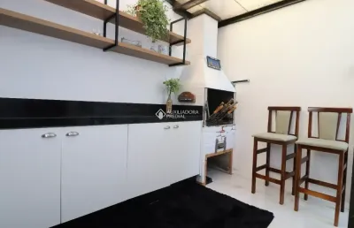Sobrado modernizado com vista para o guaíba – bairro tristeza