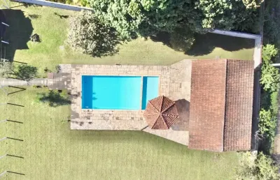 Chácara à venda com terreno 902,5m² área construida 140m² - jd master - araçoiaba da serra - sp - r$ 340.000