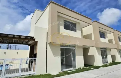 Casa 3 quartos solta com melhor valor de metro quadrado