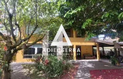 Piatã - 420m² total - nascente - energia solar - piscina privativa - 5 quartos sendo 2 suítes - dependência completa - varanda - 4 vagas