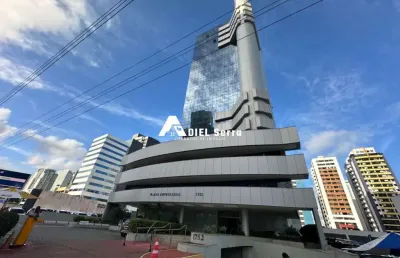 Magalhães neto - 70m² - 2 salas - banheiro - sala do servidor - recepção - almoxarifado - cozinha - 2 vagas
