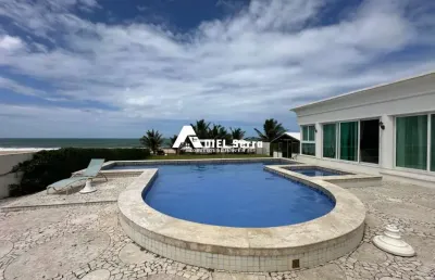 Interlagos - 2.000m² total - porteira fechada - 6 quartos - 5 suítes - closets -  área gourmet - piscinas - salão de jogos - 6 vagas