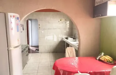 Aluguel casa 2 dormitórios região central de são josé dos campos