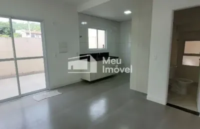 Aluguel casa 3 dormitórios sendo 1 suíte condomínio reserva do pousada - zona leste - são josé dos campos