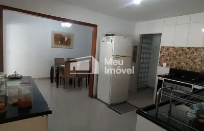 Casa com 3 quartos para alugar na Vila das Flores, São José dos Campos 