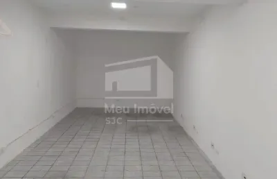 Sala comercial 22m² - avenida adhemar de barros - são dimas - são josé dos campos/sp - excelente localização para o seu negócio.