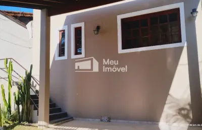 Luc aluga casa com lote 250m2 3 quartos (1suíte) no jardim das industrias