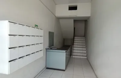 Sala comercial à venda na Avenida Rui Barbosa, 1860, Alto Cajueiros, Macaé