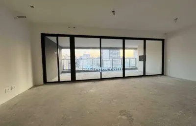 Apartamento a venda de 190m² no contra piso em perdizes