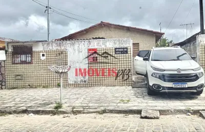 2 casas no mesmo terreno no valentina e ótima localização.