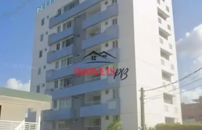 Apartamento mobiliado no bessa a menos de 100 metros da praia com 80 m².