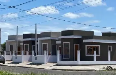 Casa com 2 quartos à venda na rua domingos de moraes, 734, zona nova, tramandaí por r$ 314.000