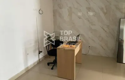 Casa comercial no coração do barro vermelho, em natal.