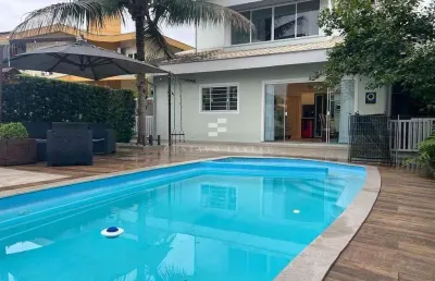 Casa com 3 quartos à venda na Rua Paulo Bauer, 100, São Luiz, Brusque