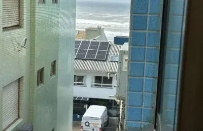 Apartamento com 2 quartos à venda na beira mar, 1063, zona nova, capão da canoa, 62 m2 por r$ 580.000