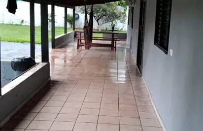 Lote grande perto do granville, plano e bem localizado.