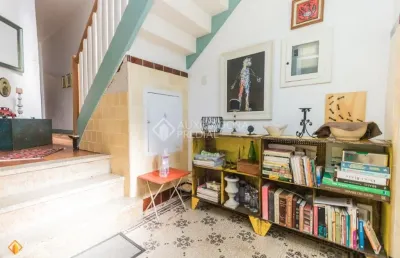 Casa com 3 quartos à venda na Rua Almirante Barroso, 305, Floresta, Porto Alegre