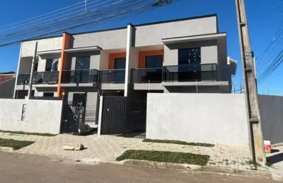 Casa com 3 quartos à venda na Rua Augusto Bertoldi, 427, Campo de Santana, Curitiba
