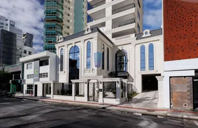 Apartamento com 4 quartos à venda na Rua Lauro Muller, Centro, Itajaí