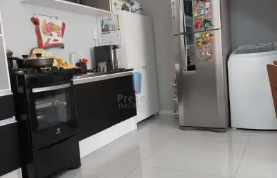 Apartamento com 2 quartos à venda na Rua Emílio Francisco Rosa, São João, Itajaí