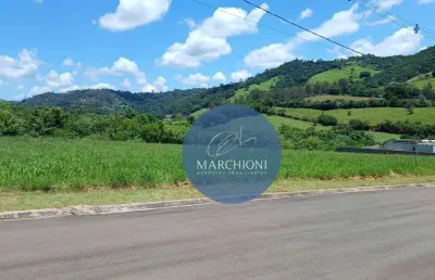Ótimo terreno em condomínio de chacaras a venda em tuiuti - sp