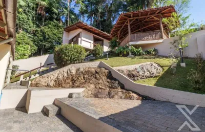 Casa com 5 quartos à venda na vila nova, blumenau , 196 m2 por r$ 820.000