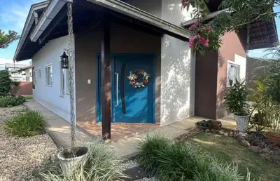 Casa com 3 quartos à venda no Nereu Ramos, Jaraguá do Sul 