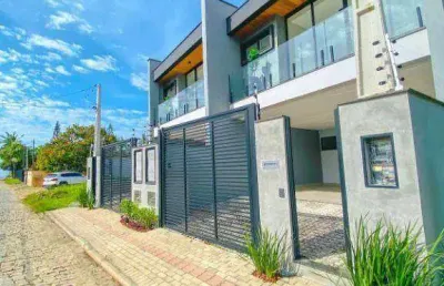 Sobrado com 3 suítes à venda, 150 m² por r$ 890.000 - itacolomi - balneário piçarras/sc